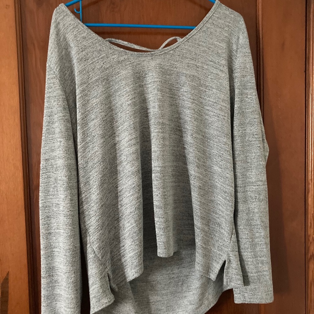 Gap shirt